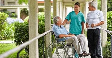 ways    elderly loved  happy   nursing home