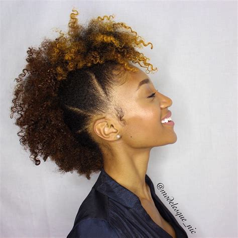 15 stunning naturally curly hairstyles for women with long