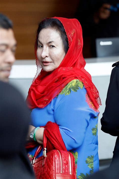 wife of ex malaysia pm questioned new graft scandal unfolds the