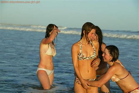 four australian beach girls