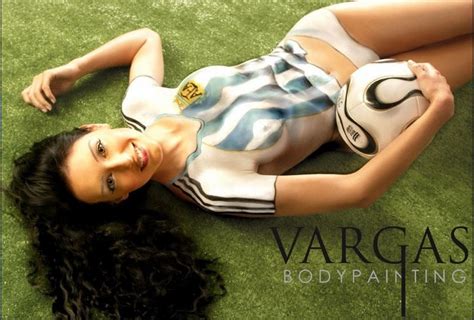 12 Sexy Body Painted Soccer Babes The Blabla Blog