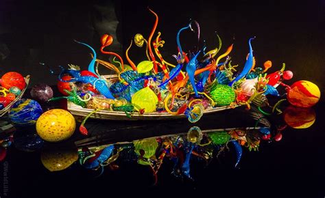 Sail Away To A Glass Fantasy Of Gorgeousness Dale Chihuly
