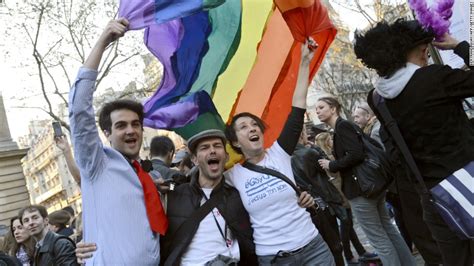 protesters against same sex marriage fill central paris plaza