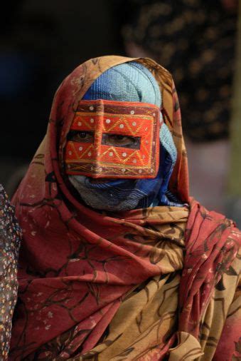 bandari woman minab southern iran places beauty around the world muslim women niqab