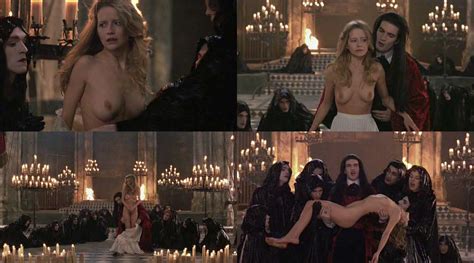 naked laure marsac in interview with the vampire