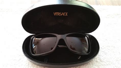 jan burton on twitter morning i am selling my lovely versace