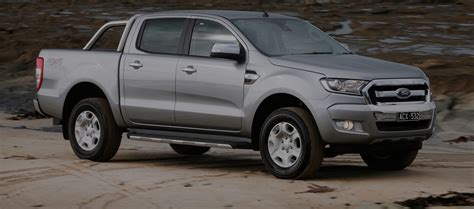 ford ranger review weve read lots  reviews   dont