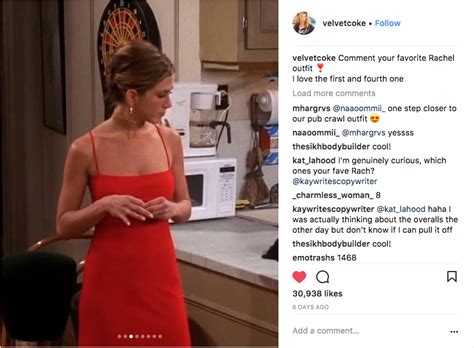 5 Of Rachel Green S Most Iconic Outfits From Friends You