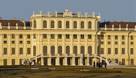 kostenlose foto die architektur struktur himmel gebäude chateau palast stadt innenstadt