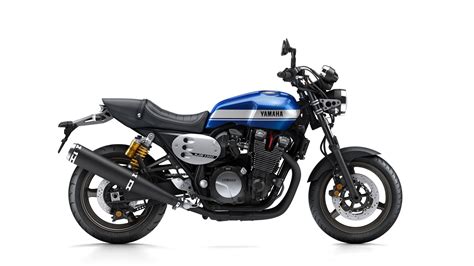 yamaha xjr   review speed specs prices mcn