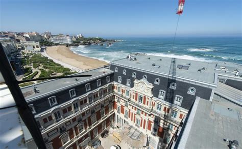 renovation de lemblematique hotel du palais  biarritz prochain