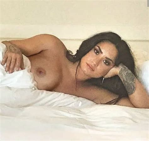 Demi Lovato American Singer Nude Photos Leaked Shesfreaky