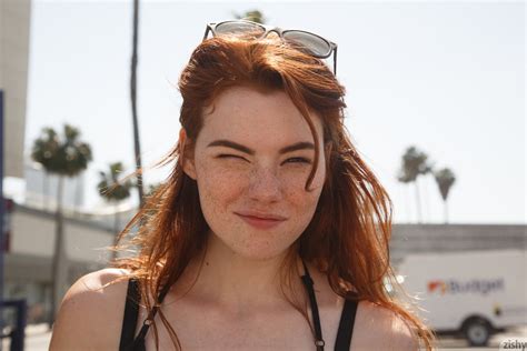 Model Face Redhead 1080p Women Women Outdoors Wink Zishy