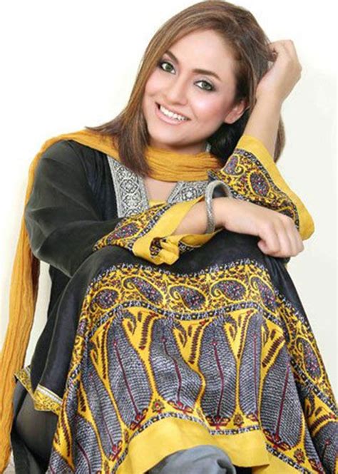 Nadia Khan Dress Pakistani Actress Model Pakistani