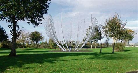 Ireland S Famine Sculpture Offered In Honor Of Native American