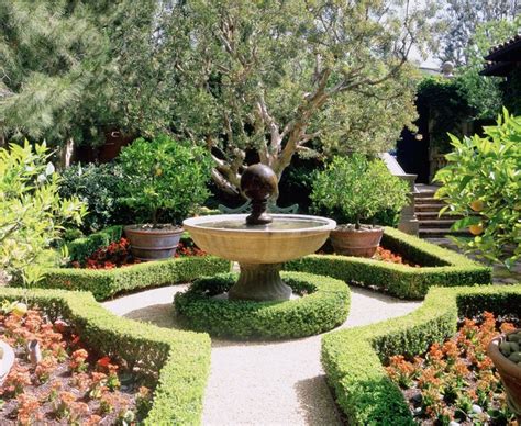 pleasurable fountain designs  adorn  courtyard