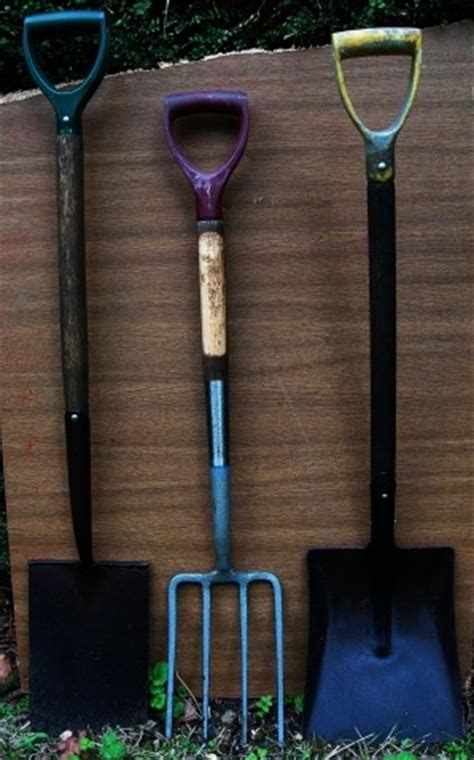 gardenactioncouk digging tools