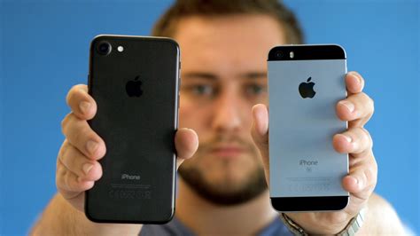 Iphone 7 Or Iphone Se Youtube