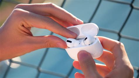 windows  finally  full airpods support  imminent update toms guide