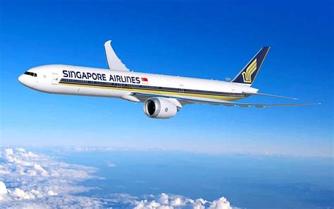 singapore airlines boosts boeing   order  mile   time