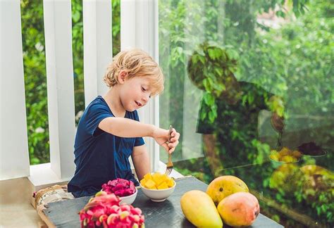 fun activities  encourage kids  eat healthily godfather style