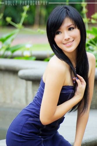 Model Cantik Rini Lovelyluna Foto Foto Hot Hot Foto
