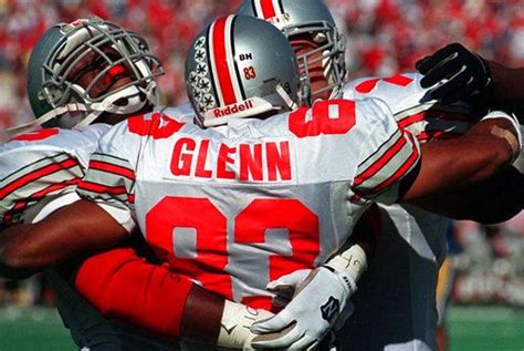 Ex Nfl Receiver Terry Glenn Dead After Dallas Area Wreck