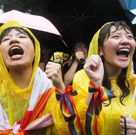 taiwan just passed asia s first same sex marriage law