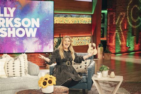 ‘the kelly clarkson show renewed through 2023 by nbcuniversal flipboard