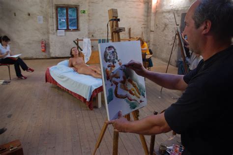 posing nude for an art class free real tits