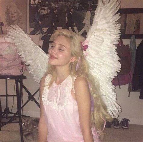 pin by rianna on euphoria angel aesthetic girl pretty people