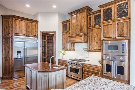 home custom kitchen cabinets