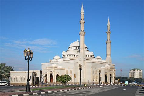 al noor mosque art destination sharjah