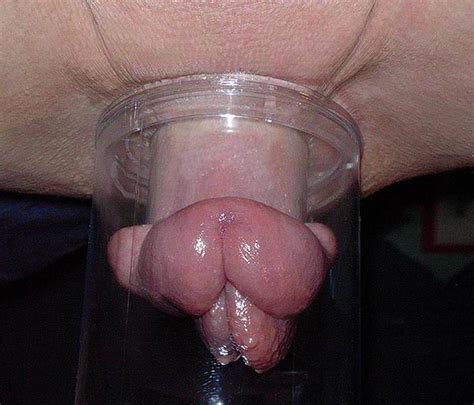 clitoris labia vagina pump nude pics