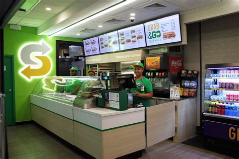 subway restaurant franchise airport suppliers