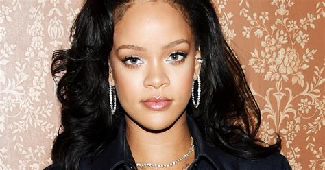 Rihanna Intensifies Celeb Backlash Against Snapchat