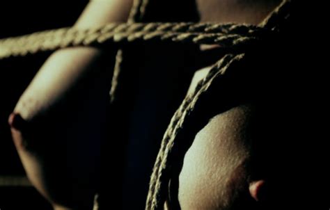 3 artistic bondage films to start off your week end [ photos] we love good sex