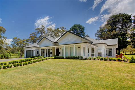 bowral nsw  house  sale