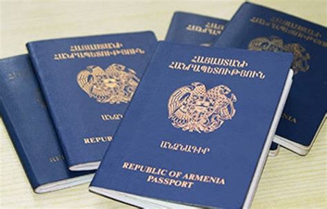 syrians receive armenian passports   hyetert