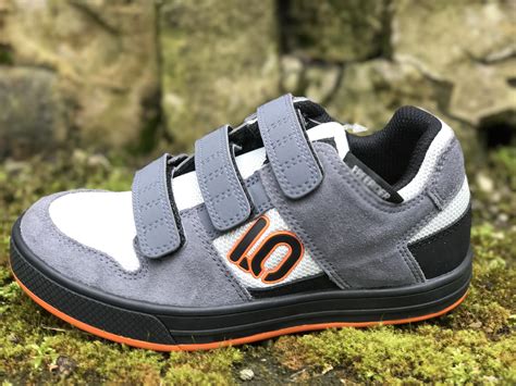 ten launch  shoes  kids singletrack world magazine