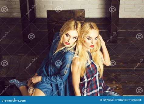 Hot Young Blonde Lesbians
