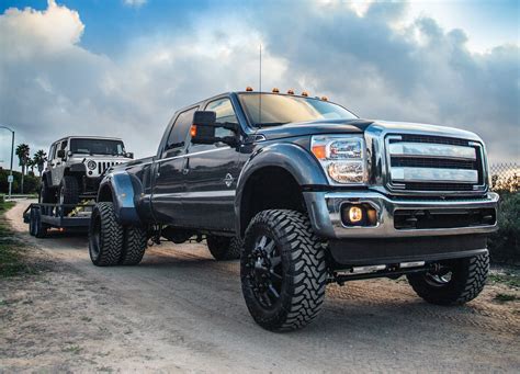 ford  lifted amazing photo gallery  information
