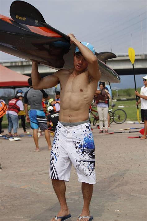 hot taiwanese kayaker queerclick