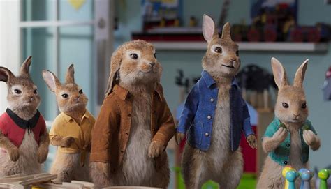 cottontail  peter rabbit rabbit peter  launches length film dcfilmdom trailer