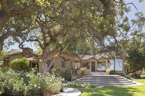 Apple Co Founder Lists Carmel Valley Ranch For 45 Million Wsj