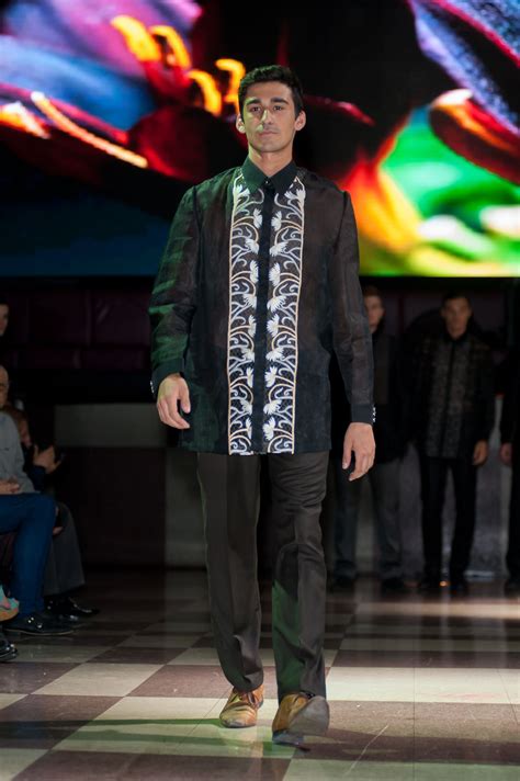 cpfw2014 independencia filipino pride style showcases the work of