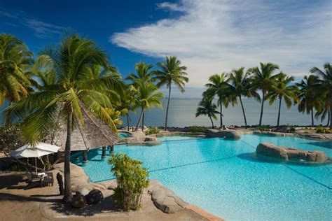 doubletree resort  hilton fiji sonaisali island accommodation