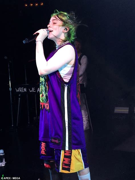 billie eilish  takes   stage  la   ankle   support boot daily mail