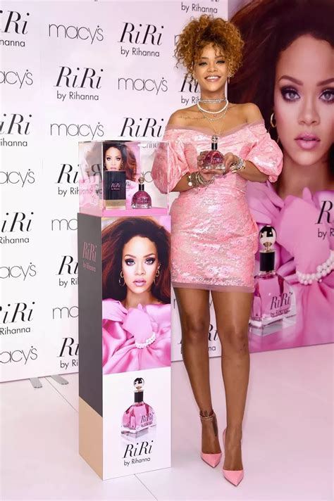 rihanna launches fragrance daily record