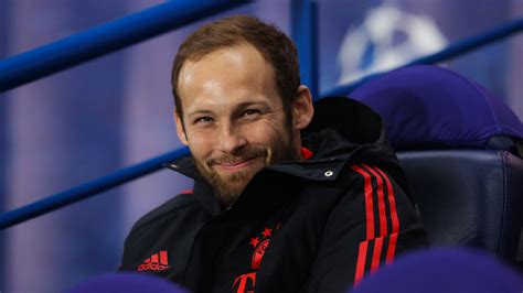 daley blind wants bayern munich to win something he never got at